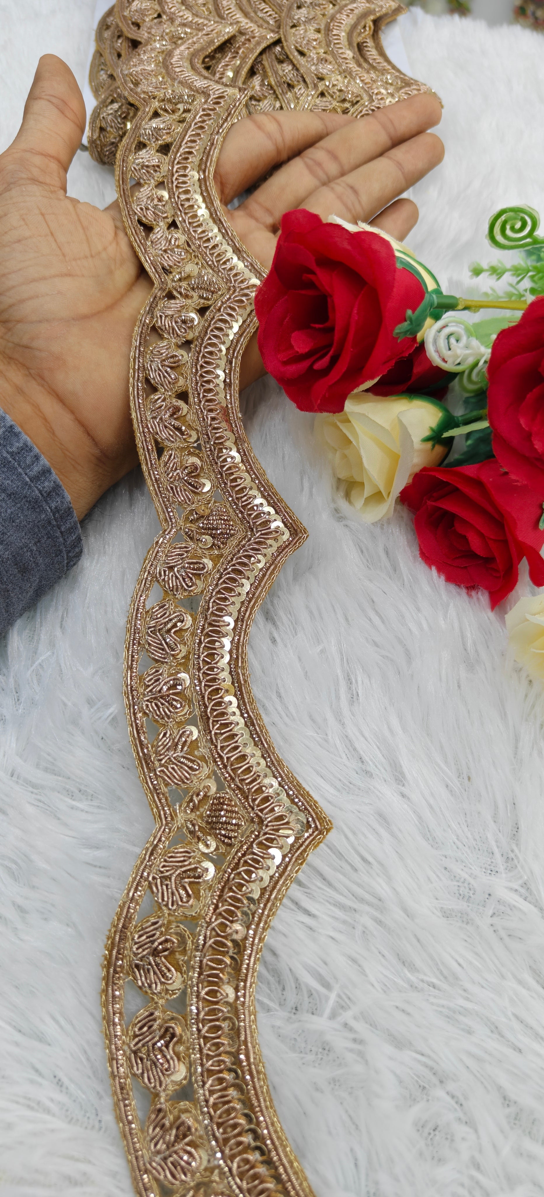 Premium Zari Sequins Wave Lace