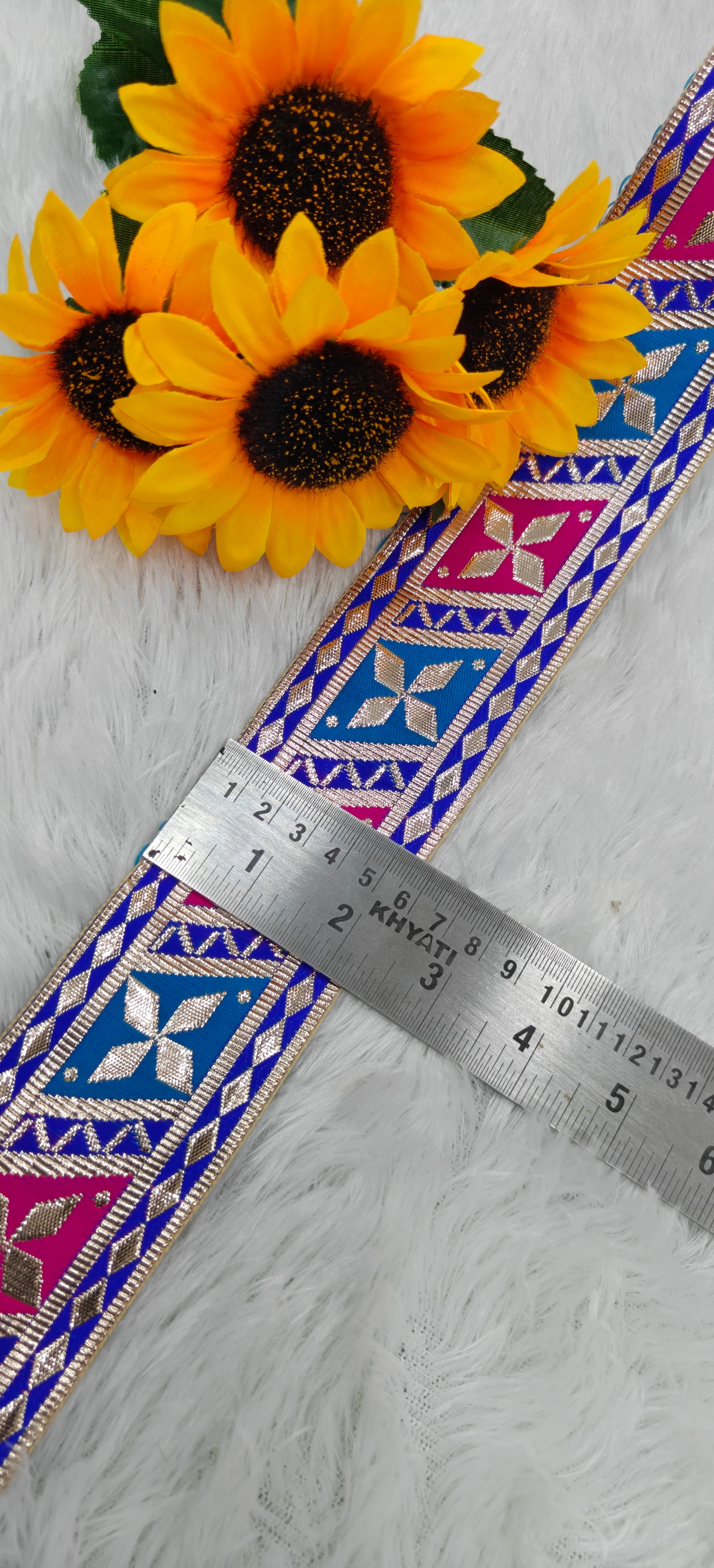 Multicolor Geometric Gotta Lace