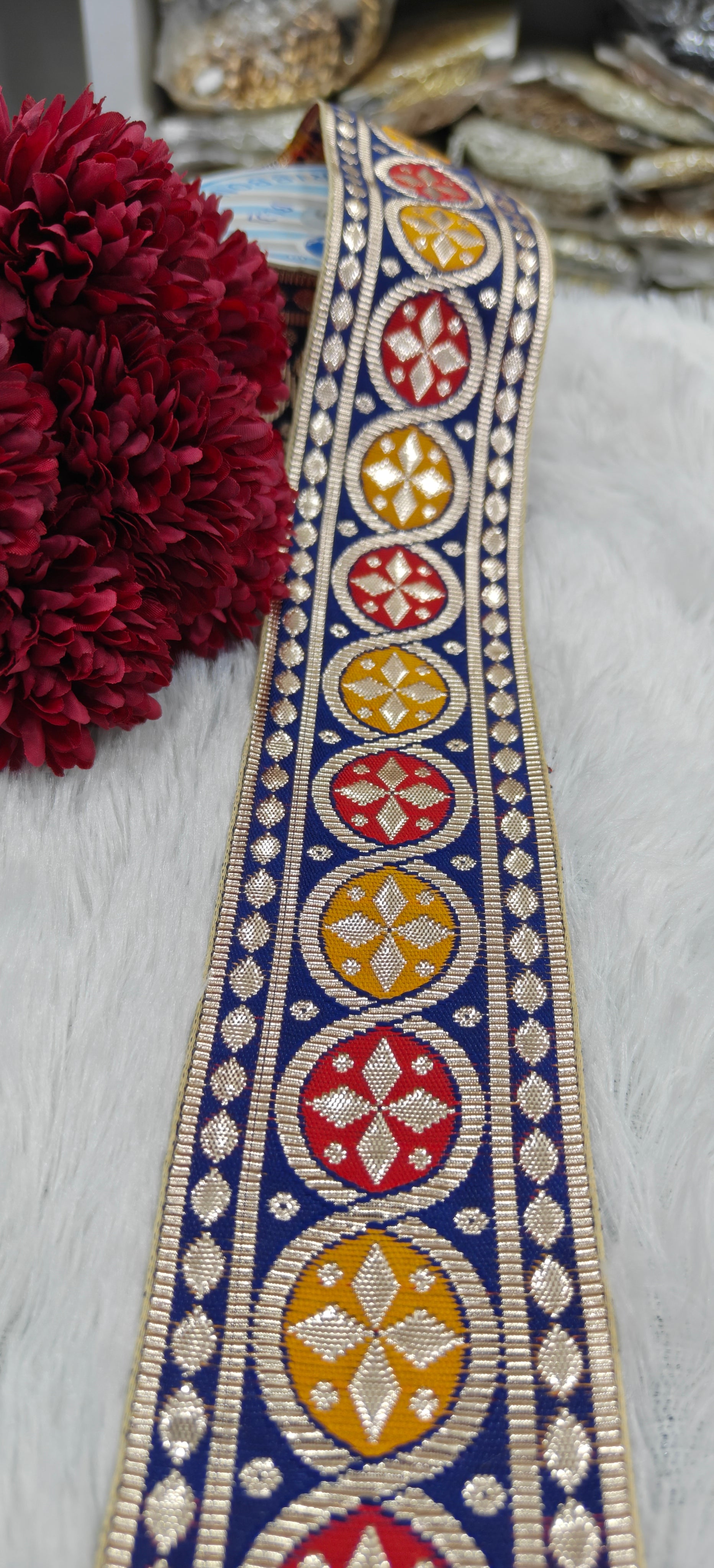 Traditional Round Motif Gotta Lace