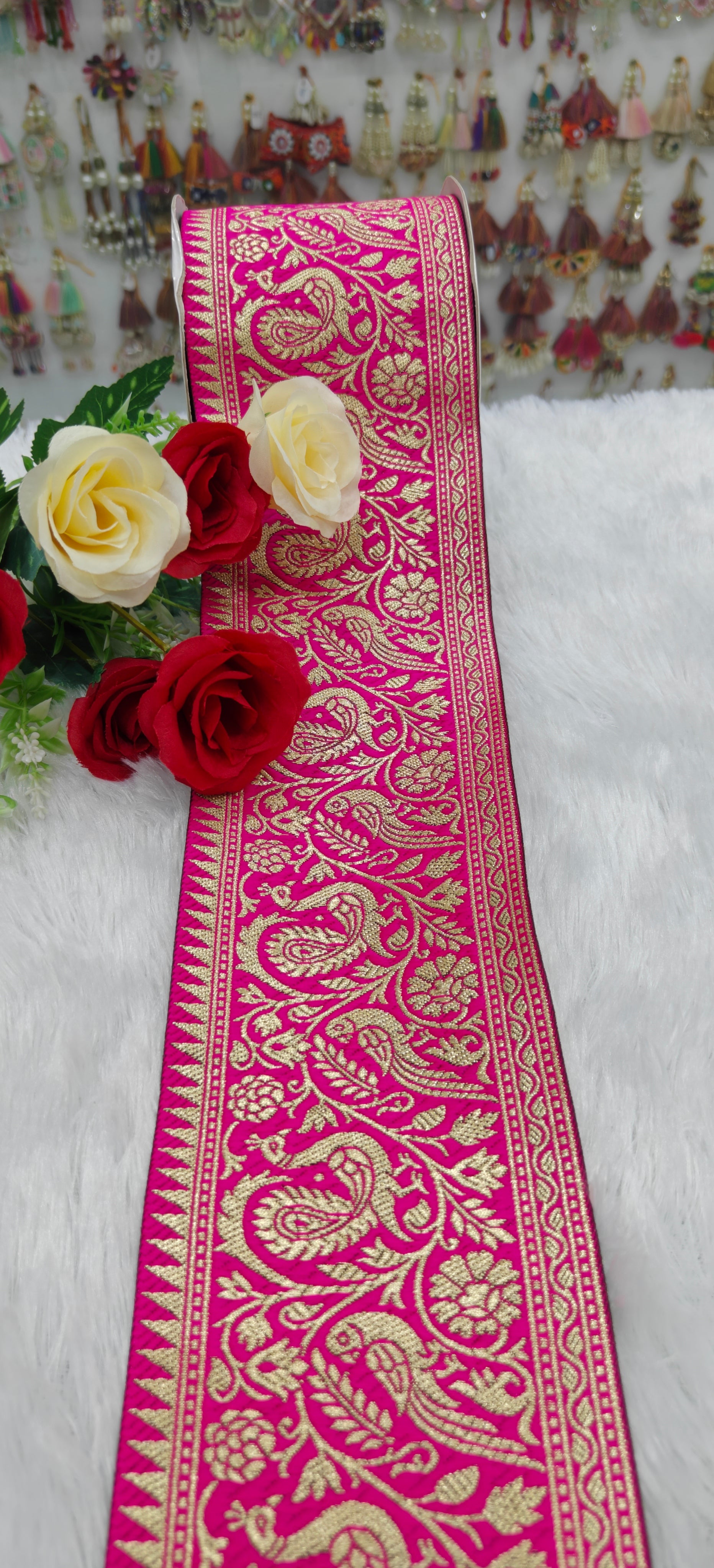 Peacock Brocade Lace Border