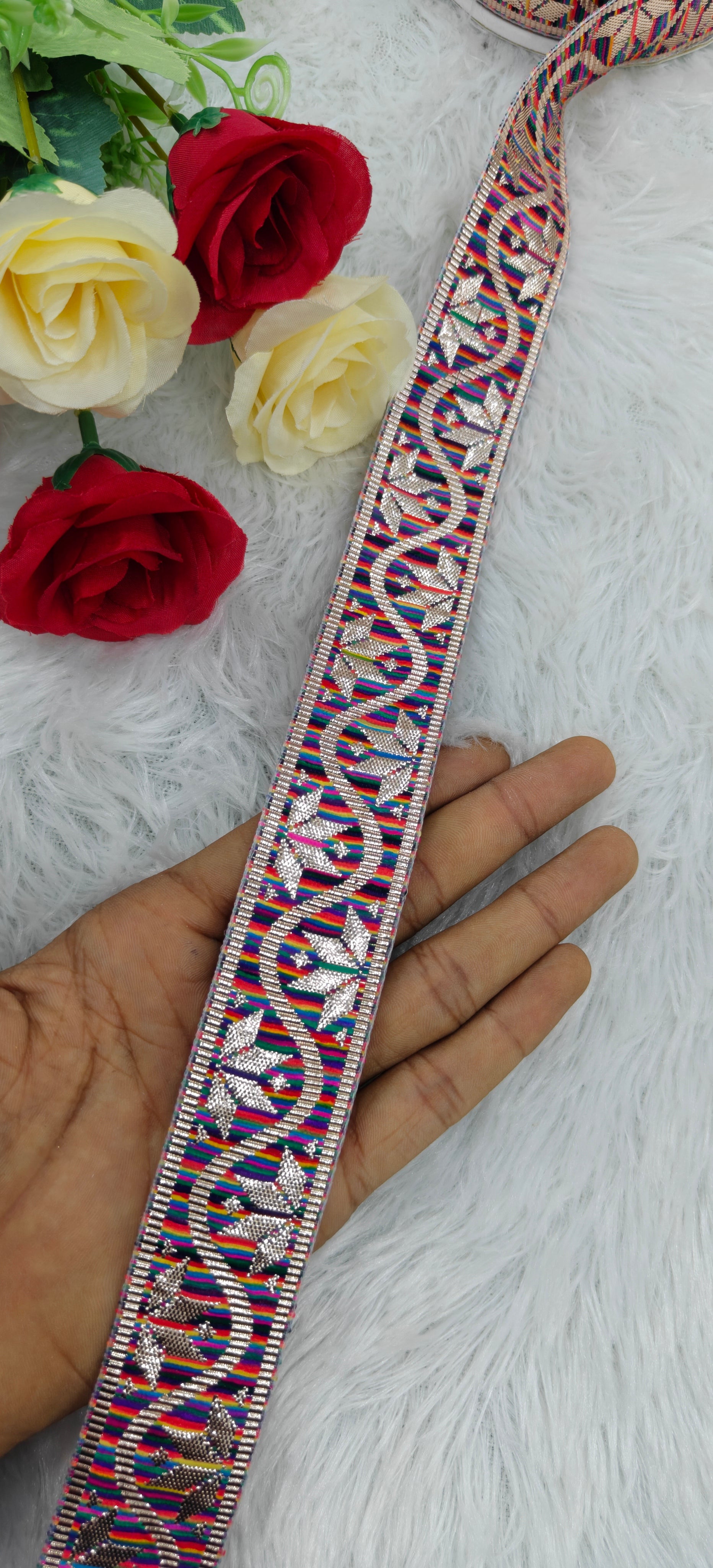 Floral Wave Jacquard Zari Lace