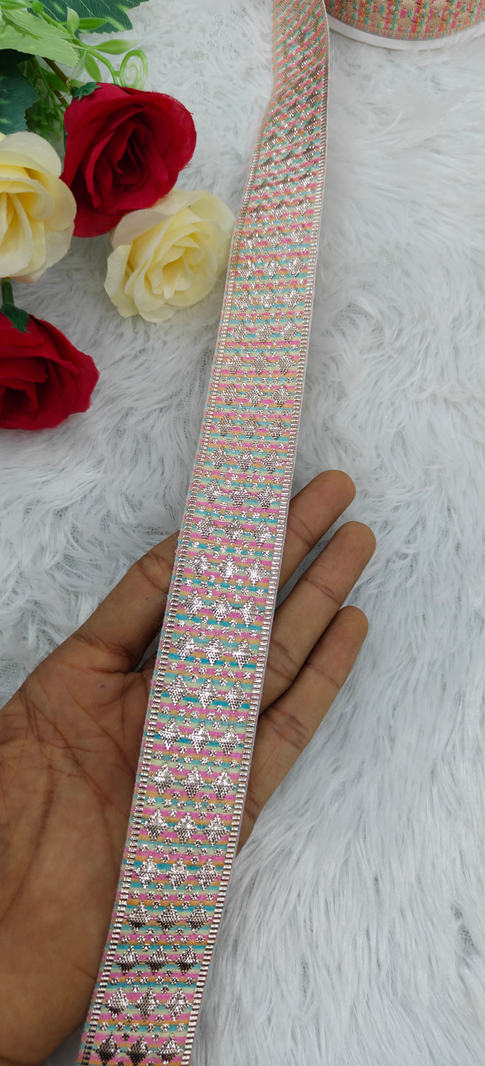 Traditional Star Weave Zari Lace