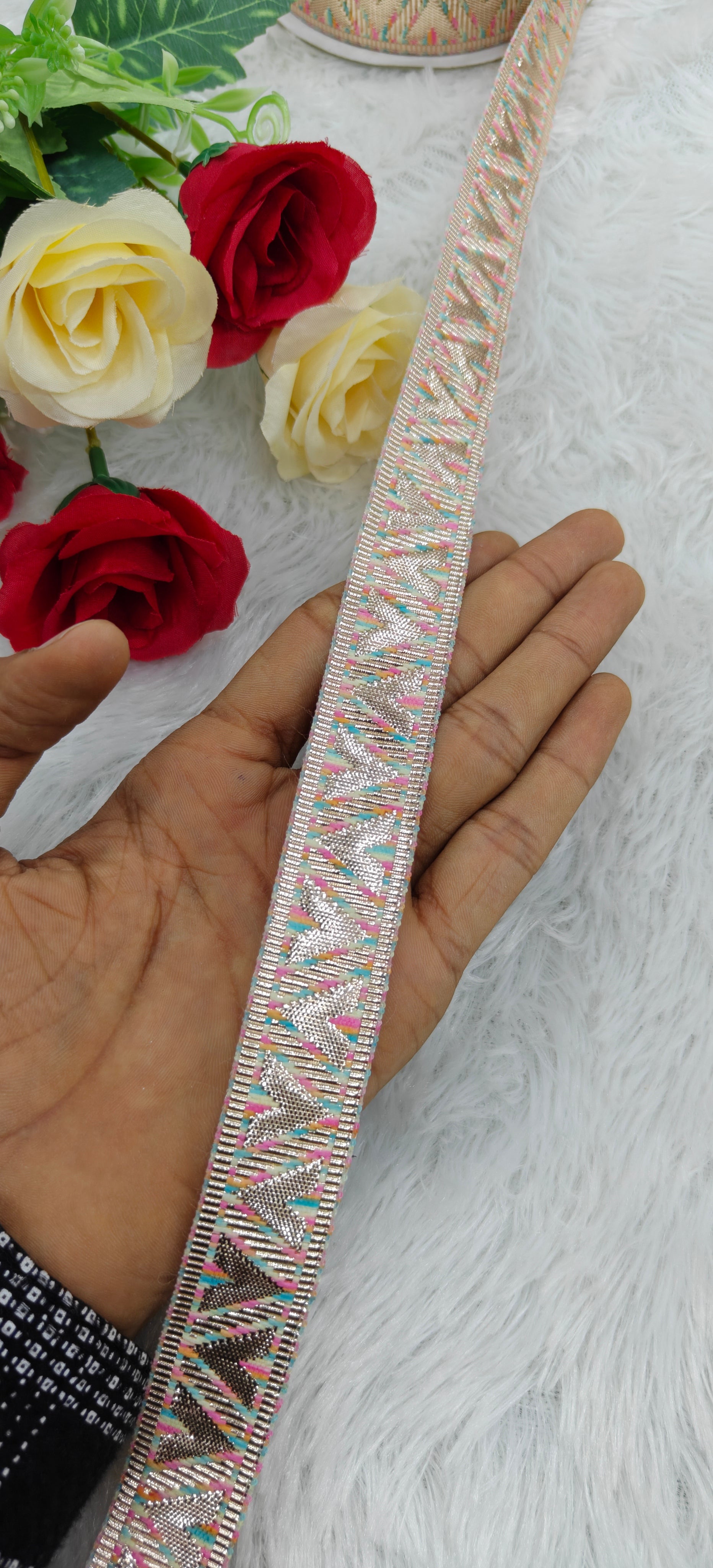 Triangle Heritage Zari Lace