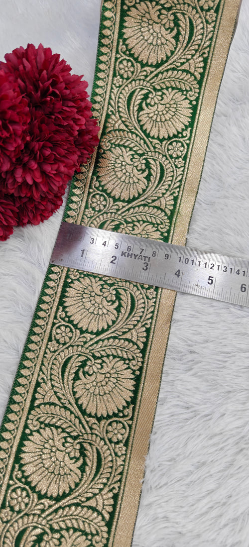 Floral Paisley Banarasi Zari Border Lace