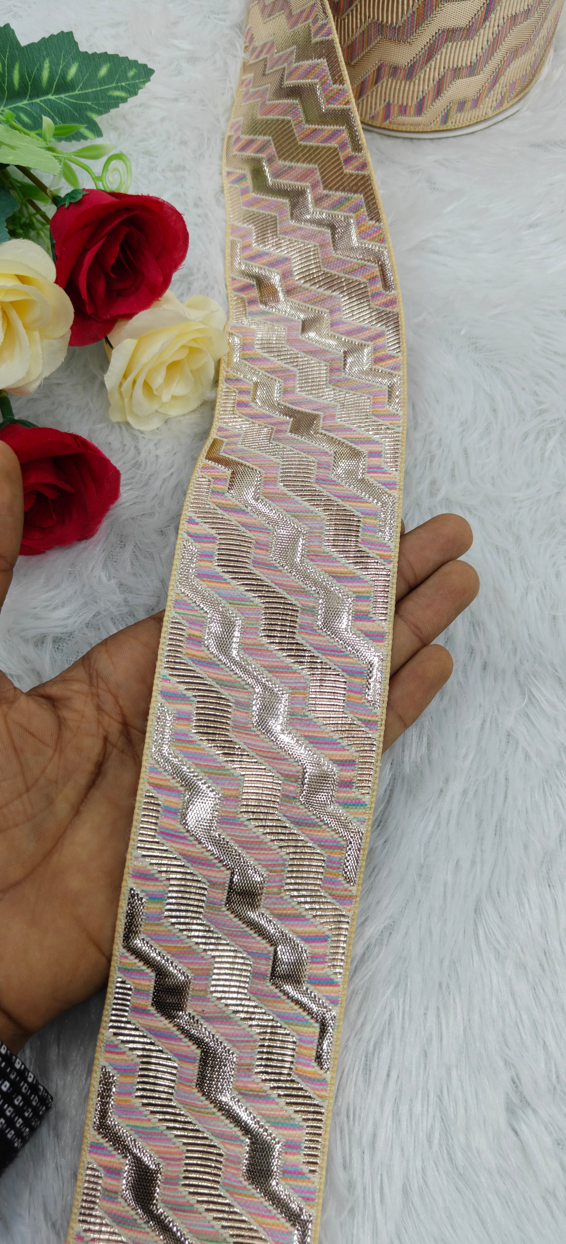 Royal Zigzag Zari Lace