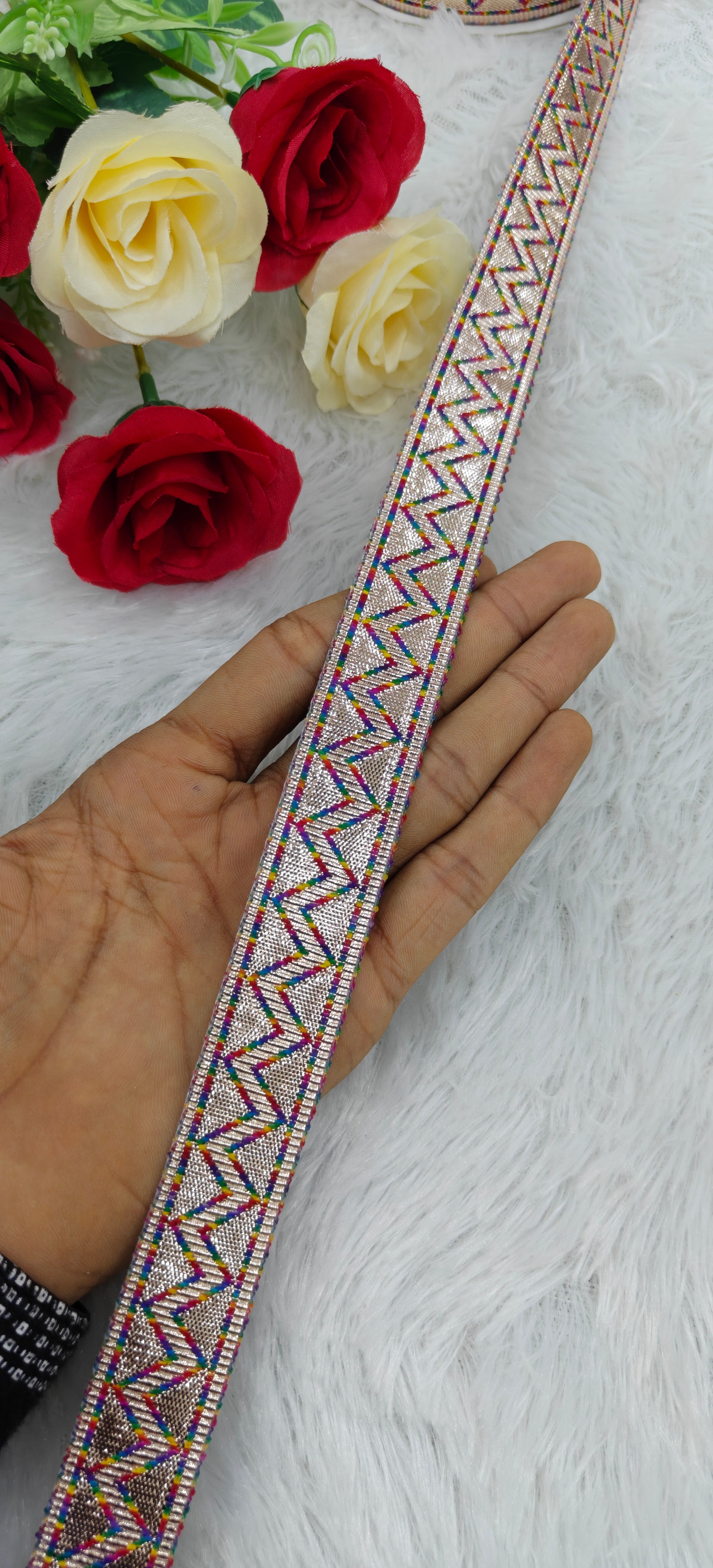 Zig Zag Pattern Jacquard Zari Lace