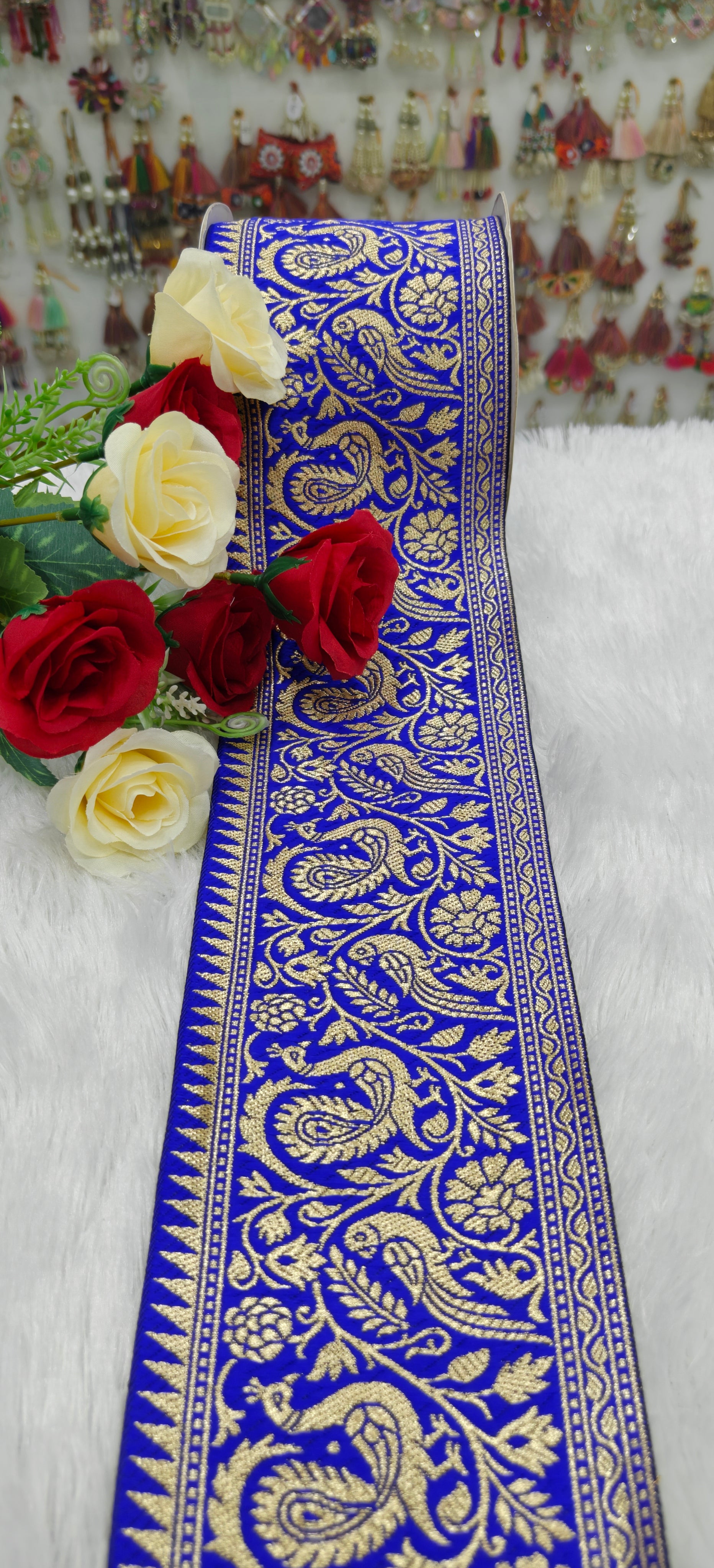Peacock Brocade Lace Border