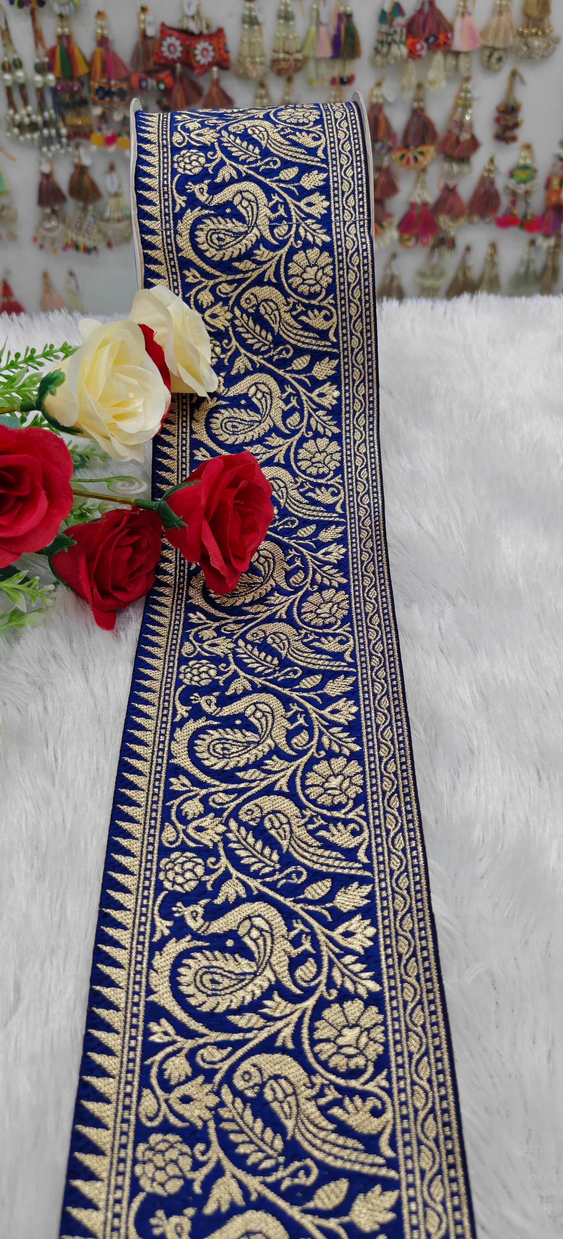 Peacock Brocade Lace Border