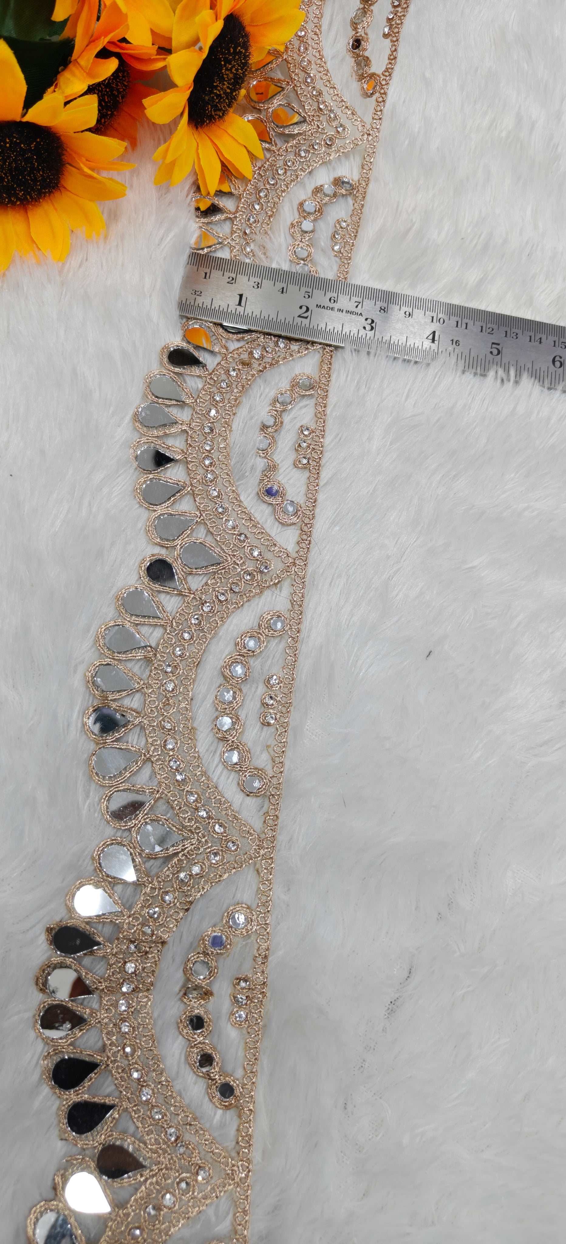 Heritage Mirror Lace