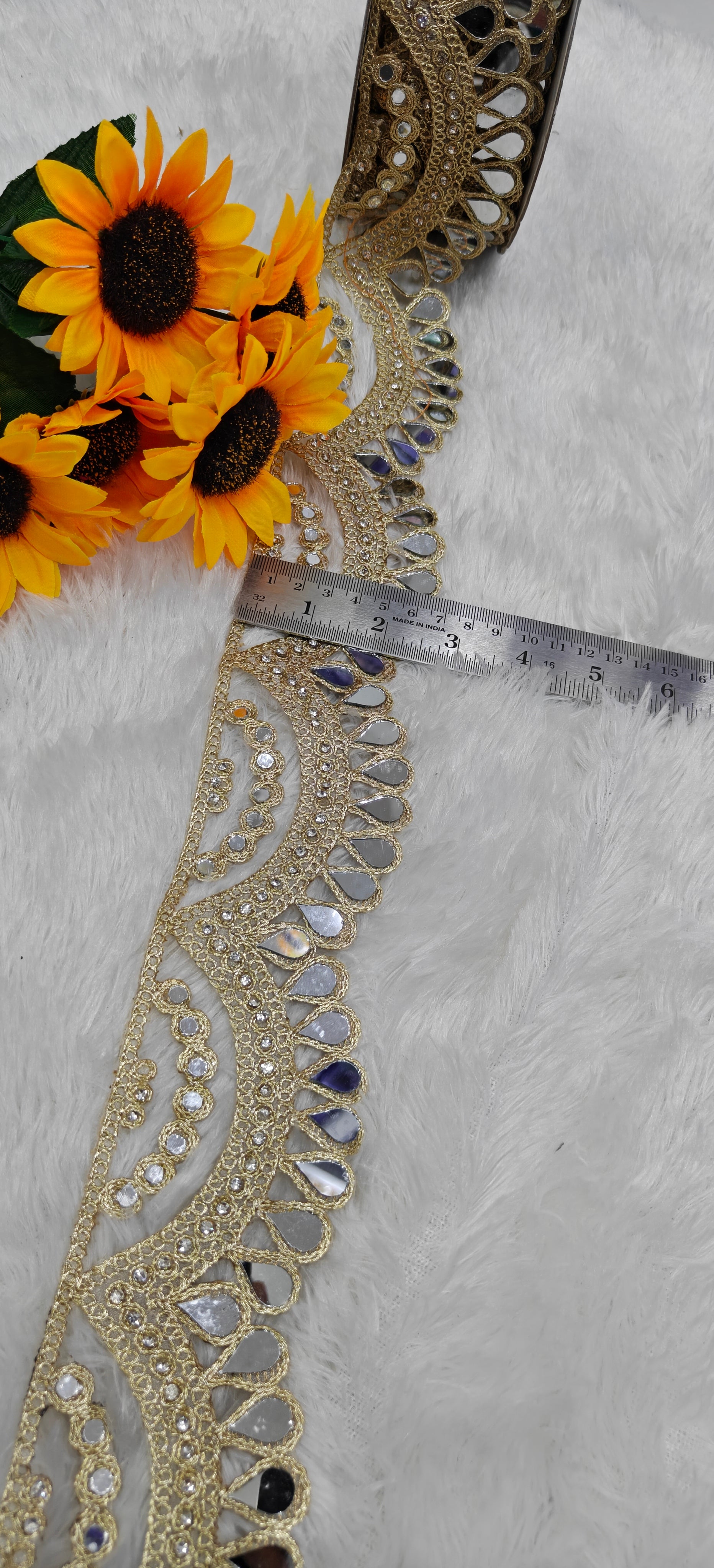 Heritage Mirror Lace
