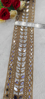 Leaf mirror border lace