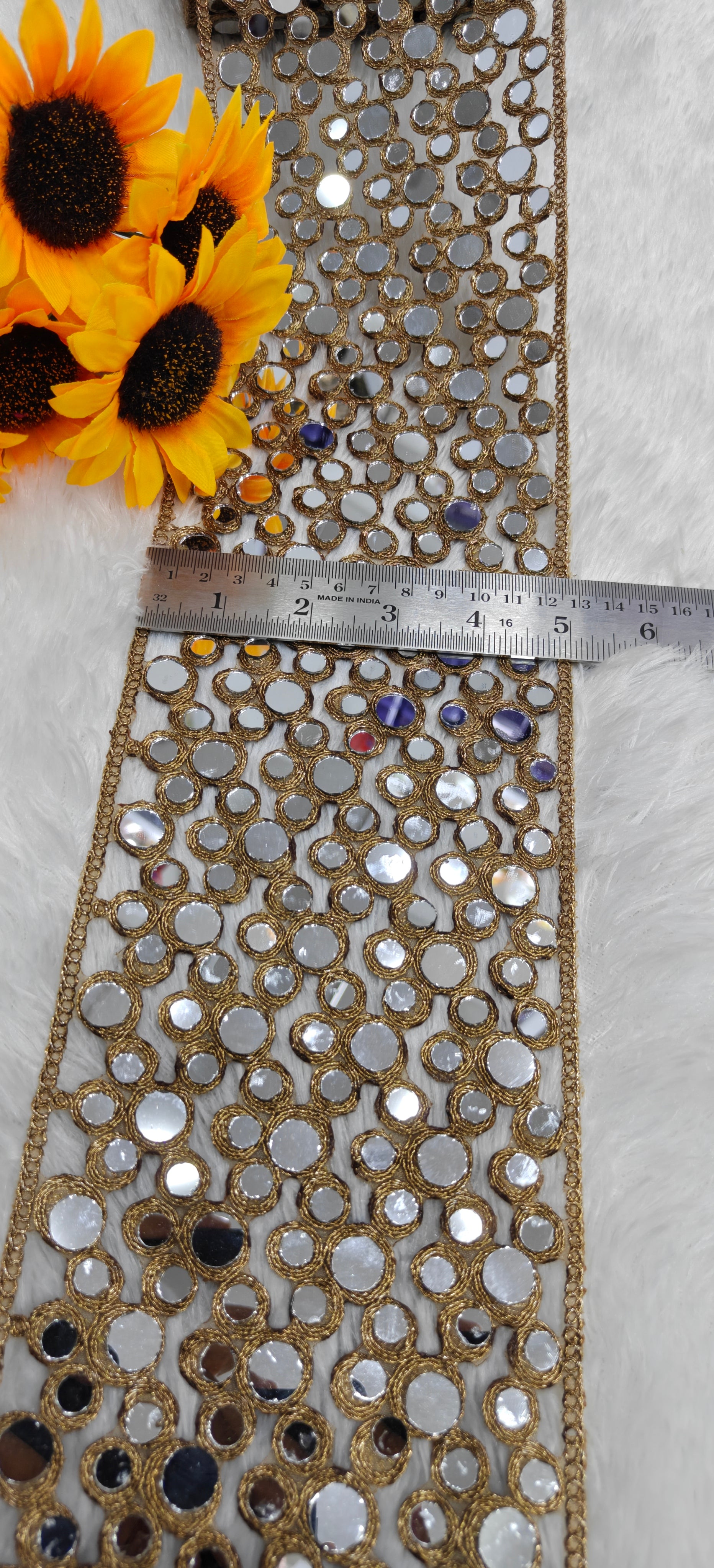 Royal Bubble Mirror Panel Lace